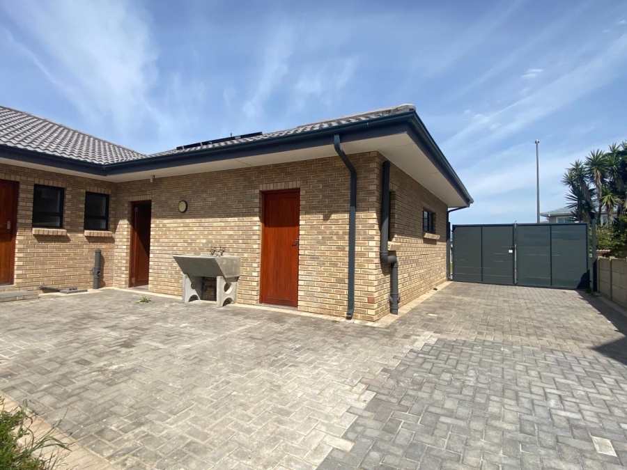 5 Bedroom Property for Sale in Dana Bay Western Cape